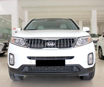 Kia Sorento 2019 - Bán Kia Sorento 2019 tự động, xăng, odo 17.000km, BSTP