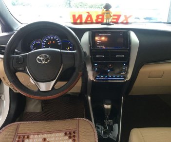 Toyota Yaris 1.5AT 2018 - Bán Toyota Yaris 1.5AT sản xuất 2018, màu trắng