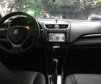 Suzuki Swift 2015 - Bán Suzuki Swift 1.4AT đời 2015, màu trắng, nhập khẩu  