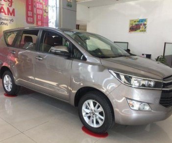 Toyota Innova 2019 - Cần bán xe Toyota Innova 2.0E đời 2019 giá tốt