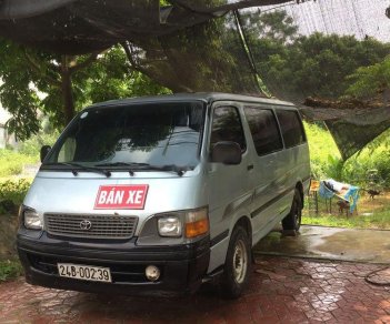 Toyota Hiace   2000 - Cần bán gấp Toyota Hiace 2000 giá tốt