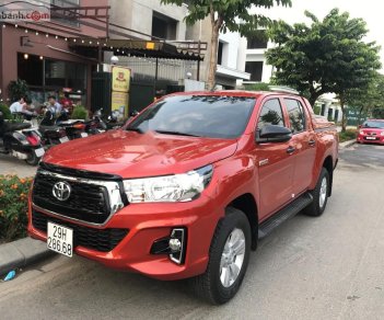 Toyota Hilux 2019 - Cần bán lại xe Toyota Hilux 2019, màu đỏ, xe nhập