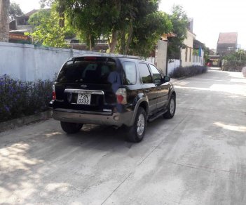 Ford Escape 2004 - Cần bán lại xe Ford Escape đời 2004, màu đen, nhập khẩu nguyên chiếc 