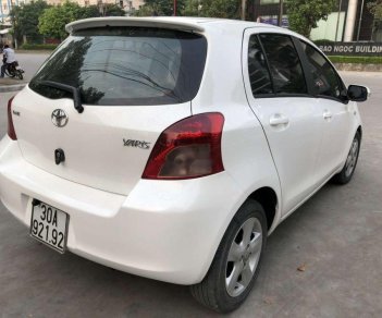 Toyota Yaris 2007 - Cần bán lại xe Toyota Yaris năm 2007, màu trắng chính chủ, giá 286tr