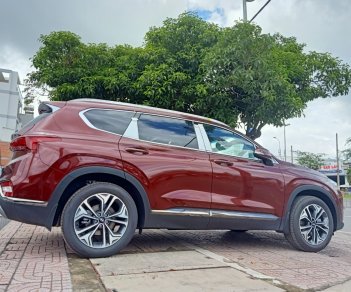 Hyundai Santa Fe 2019 - Hyundai Santafe máy dầu, màu đỏ giao ngay + Tặng thêm 10tr phụ kiện và giá còn thương lượng