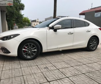 Mazda 3 2016 - Cần bán gấp Mazda 3 sản xuất năm 2016, màu trắng giá cạnh tranh