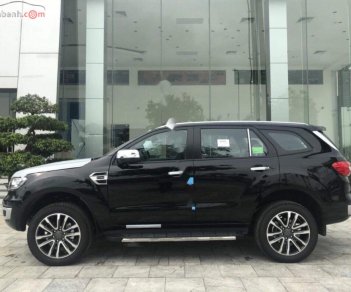 Ford Everest titanium 4x2 2019 - Cần bán xe Ford Everest titanium 4x2 năm sản xuất 2019, màu đen, nhập khẩu