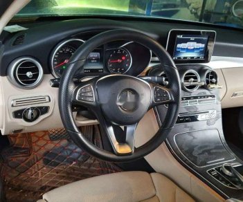 Mercedes-Benz C class   C200  2016 - Bán Mercedes C200 đời 2016, màu bạc, xe gia đình