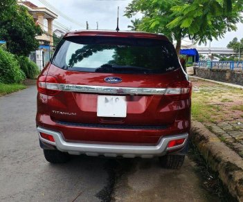 Ford Everest 2017 - Cần bán lại xe Ford Everest đời 2017, màu đỏ, nhập khẩu nguyên chiếc