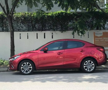 Mazda 2 2018 - Cần bán xe Mazda 2 SX 2018, màu đỏ, nhập khẩu, giá 575tr