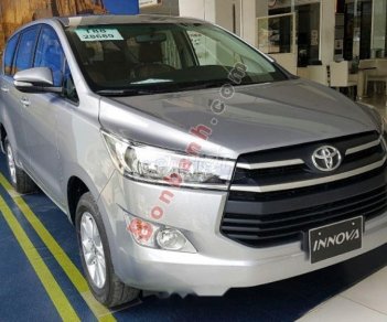 Toyota Innova 2019 - Bán xe Toyota Innova 2.0E sản xuất năm 2019, giá 711tr