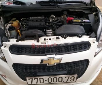 Chevrolet Spark 2016 - Cần bán lại xe Chevrolet Spark sản xuất năm 2016, màu trắng số sàn, 185tr