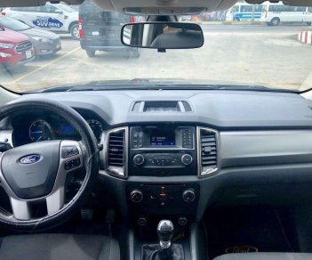 Ford Ranger 2016 - Cần bán Ford Ranger đời 2016, màu đen, xe nhập