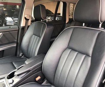 Mercedes-Benz GLK Class GLK250 AMG 4Matic 2013 - Bán xe GLK250 AMG sản xuất 2013, màu đen