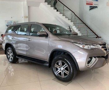 Toyota Fortuner   2019 - Cần bán xe Toyota Fortuner đời 2019, màu xám