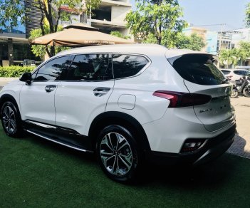 Hyundai Santa Fe 2019 - Giao xe ngay chỉ với 300 triệu, siêu khuyến mãi với Hyundai Santafe 2019, hotline: 0974 064 605