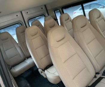 Ford Transit 2017 - Cần bán xe Transit 2017, số sàn, màu vàng cát