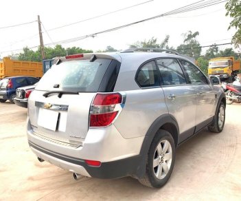 Chevrolet Captiva 2009 - Gia đình bán Chevrolet Captiva 2009 số sàn, màu bạc, xe bao đẹp