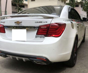 Chevrolet Cruze LTZ 2011 - Gia đình bán xe Chevrolet Cruze LTZ năm 2011, màu trắng, xe nhập