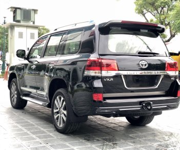 Toyota Land Cruiser 2018 - Cần bán Toyota Land Cruiser VXR 4.6 SX 2018, màu đen, nhập khẩu Trung Đông mới 100%