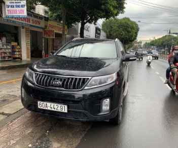 Kia Sorento 2017 - Bán ô tô Kia Sorento 2017, màu đen, 820tr