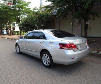 Toyota Camry 2.4G 2007 - Bán xe Toyota Camry 2.4G năm sản xuất 2007, màu bạc  