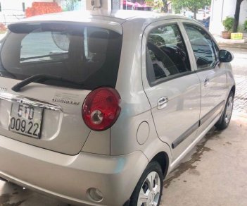 Chevrolet Spark 2015 - Bán xe Chevrolet Spark đời 2015, màu bạc như mới, giá cạnh tranh