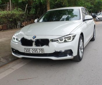 BMW 3 Series 320i 2016 - Chính chủ bán BMW 3 Series 320i đời 2016, màu trắng, nhập khẩu  