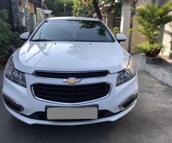 Chevrolet Cruze 2017 - Bán Chevrolet Cruze đời 2017, màu trắng