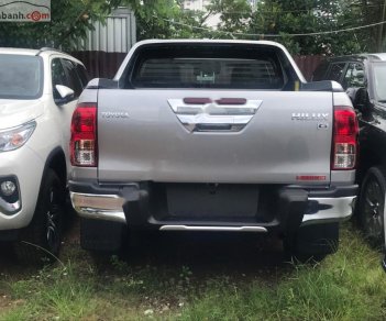 Toyota Hilux 2.8G 4x4 AT 2019 - Bán Toyota Hilux 2.8G 4x4 AT năm sản xuất 2019, màu bạc, nhập khẩu 