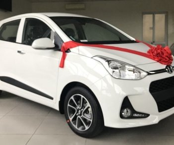 Hyundai Grand i10 1.2 MT Base 2019 - Chỉ 110tr nhận ngay Hyundai I10, tặng kèm phụ kiện hấp dẫn, hỗ trợ NH 80%