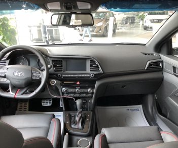 Hyundai Elantra 2019 - Bán Hyundai Elantra 2019, xe đủ màu giao ngay, giá tốt. Hỗ trợ trả góp