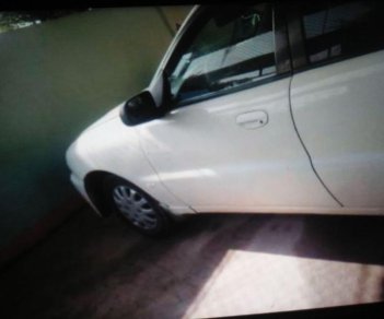 Daewoo Lanos 2001 - Cần bán Daewoo Lanos đời 2001, màu trắng, nhập khẩu 