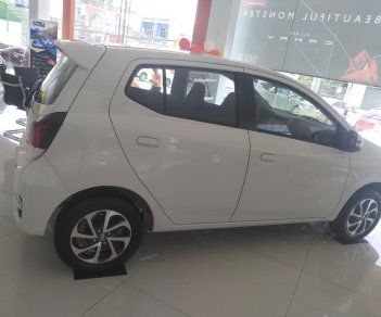 Toyota Wigo 2019 - Bán Toyota Wigo 1.2AT, màu trắng, khuyến mãi tốt, thanh toán 100 triệu nhận ngay xe