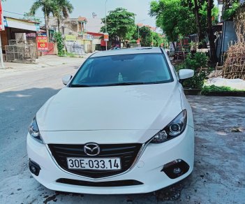 Mazda 3 1.5AT 2016 - Do nhu cầu đổi lên xe 7 chỗ cần bán xe Mazda 3 2016, màu trắng, 580 triệu