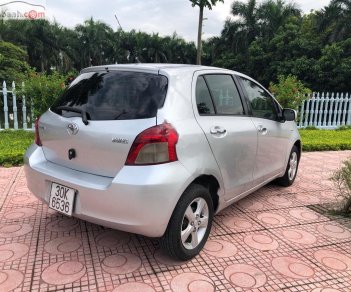 Toyota Yaris 1.3 AT 2007 - Bán Toyota Yaris 1.3 AT đời 2007, màu bạc, nhập khẩu  