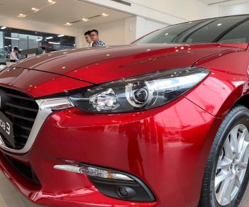 Mazda 3 Luxury 2019 - Absn Mazda 3 1.5 SD ưu đãi lên đến 70tr - Sẵn xe đủ màu - hỗ trợ vay 85%. Liên hệ Hiếu 0909324410