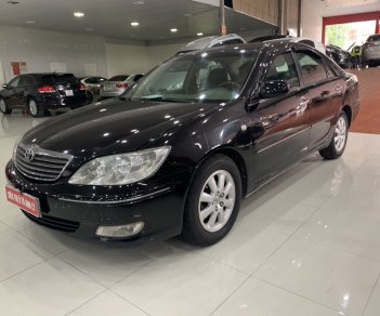 Toyota Camry 3.0V 2002 - Cần bán Toyota Camry 3.0 năm 2002, màu đen, giá tốt