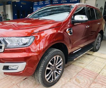 Ford Everest 2018 - Bán xe Ford Everest đăng ký lần đầu 2018, màu đỏ, xe gia đình. Giá chỉ 1 tỷ 310 triệu đồng