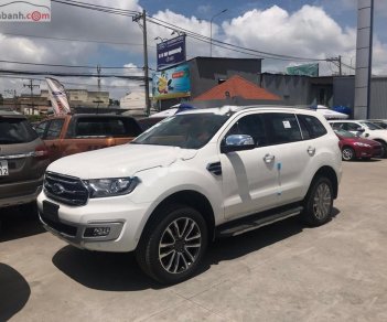 Ford Everest Titanium 2.0L 4x2 AT 2019 - Cần bán xe Ford Everest Titanium 2.0L 4x2 AT đời 2019, màu trắng, nhập khẩu nguyên chiếc