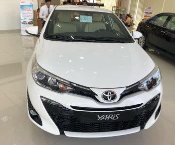 Toyota Yaris 1.5G 2019 - Toyota Yaris 1.5G đời 2019, màu trắng, đỏ, cam, bạc - khuyến mãi tốt