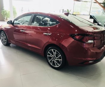 Hyundai Elantra 2019 - Giao xe ngay với 160 triệu với Hyundai Elantra lợi xăng số 1, hotline: 0974064605