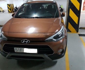 Hyundai i20 Active   2016 - Cần bán Hyundai i20 Active năm 2016, màu nâu, nhập khẩu  