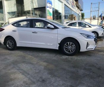 Hyundai Elantra 2019 - Cần bán Hyundai Elantra MT năm 2019, giá 580tr