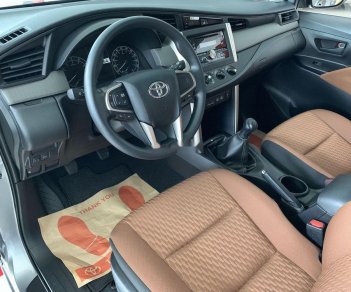 Toyota Innova 2019 - Bán xe Toyota Innova đời 2019 giá tốt