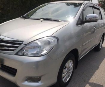 Toyota Innova V 2011 - Bán ô tô Toyota Innova V sản xuất năm 2011, giá tốt