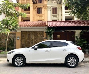 Mazda 3 2016 - Bán xe Mazda 3 1.5AT 2016 giá tốt