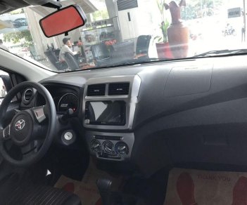 Toyota Wigo   2019 - Cần bán Toyota Wigo sản xuất 2019, màu đỏ, xe nhập 