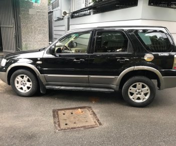 Ford Escape 2006 - Gia đình cần bán Escape 2006 số tự động, màu đen