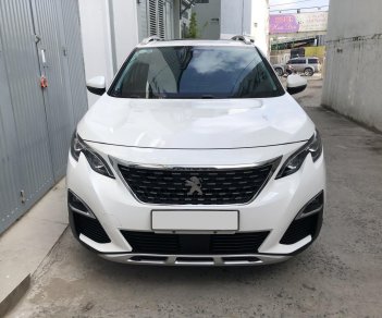 Peugeot 3008 2018 - Cần bán xe Peugeot 3008 sản xuất 2018 màu trắng